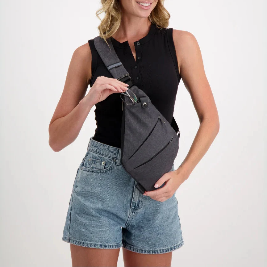 Minimalistyczna torba antykradzieżowa unisex na ramię, wodoodporna, idealna do miasta i podróży.