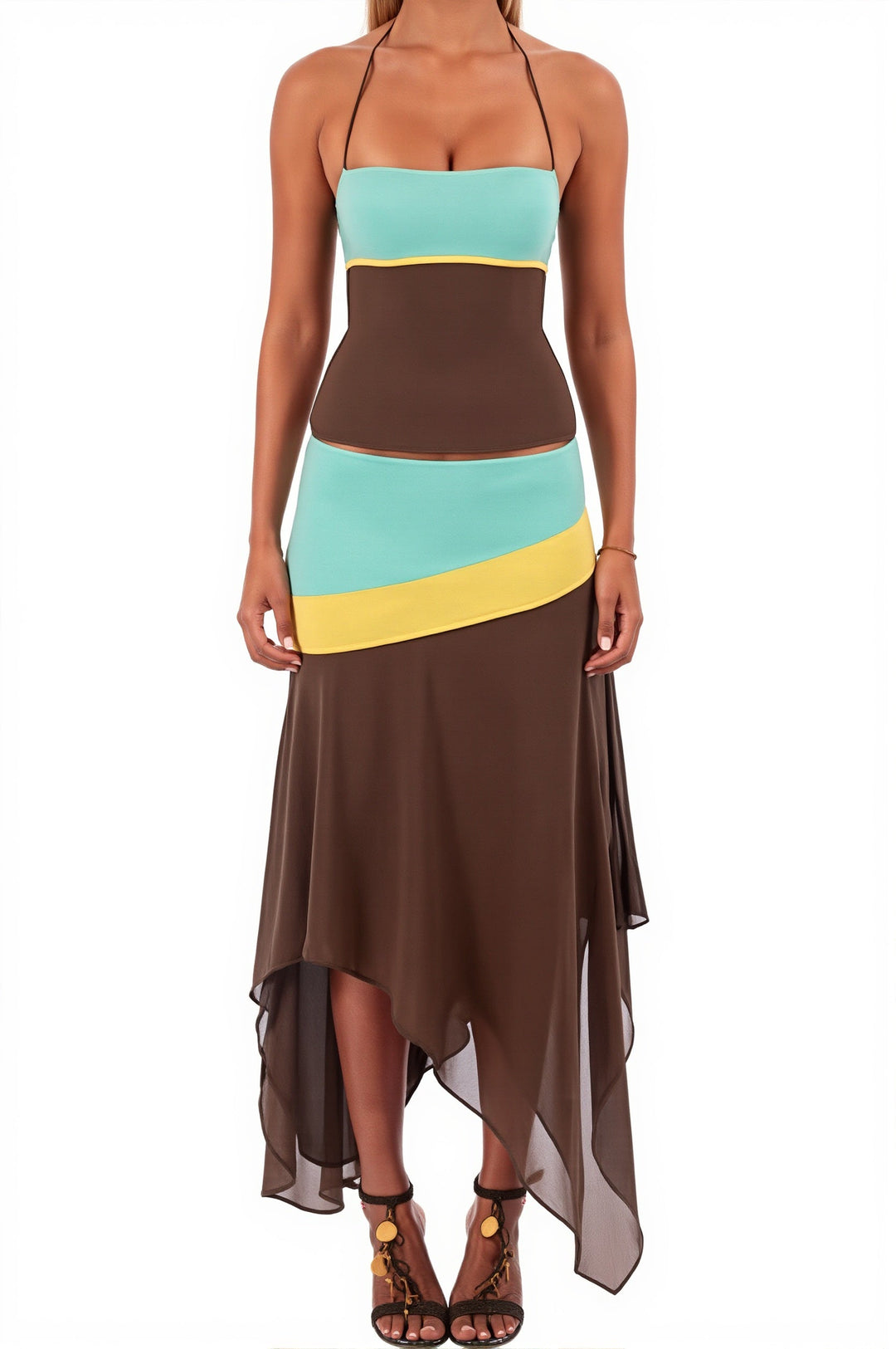 Wyjściowy komplet damski color block: top halter i asymetryczna spódnica. Stylowa propozycja na lato.