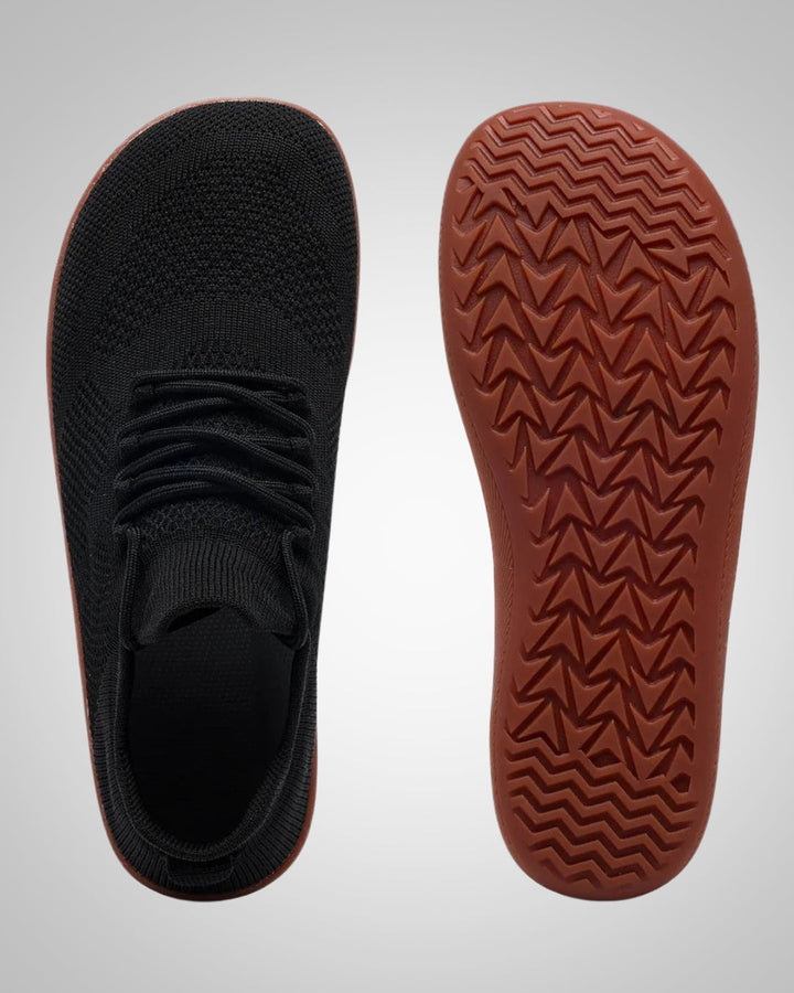 Damskie sneakersy barefoot, lekkie i wygodne, idealne do sportowych i casualowych stylizacji na lato.