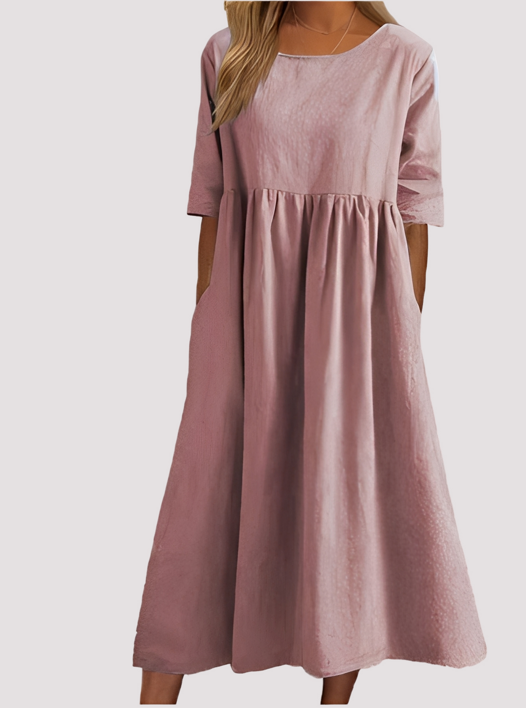 Miękka damska sukienka na lato z kieszeniami. Oversize, komfortowa na co dzień. Kobieca moda.