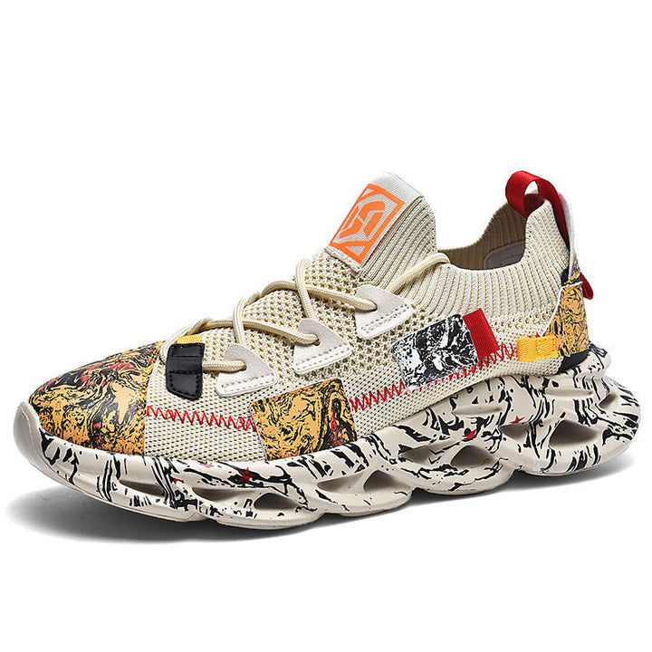 Stylowe buty sportowe damskie z nadrukiem anime i solidną platformą. Doskonałe do streetwearu.