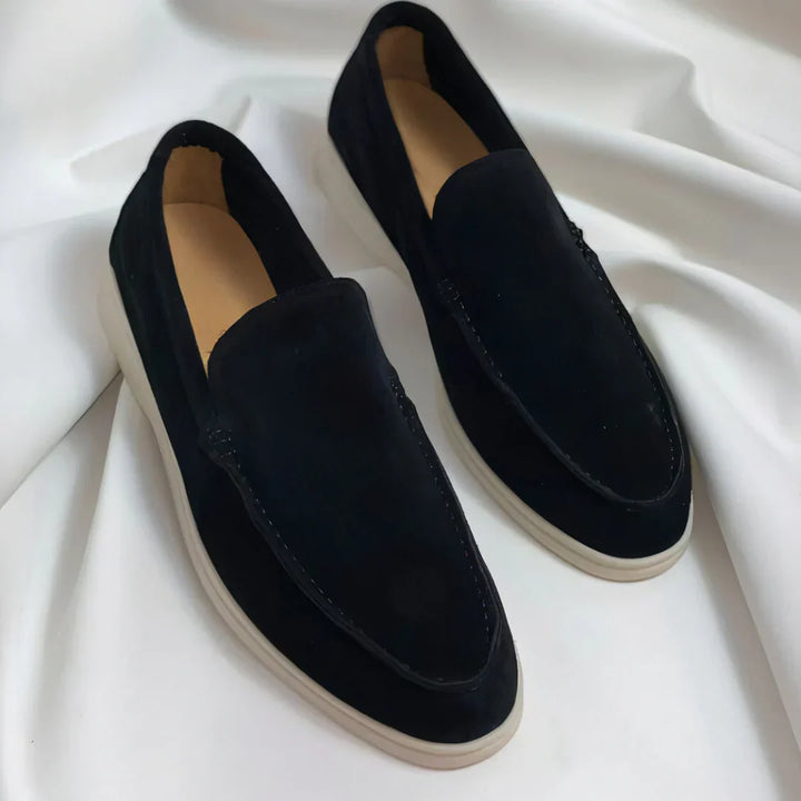 Męskie mokasyny Ernst, czarne, eleganckie i komfortowe buty. Wygodne obuwie męskie w klasycznym stylu, idealne na co dzień.