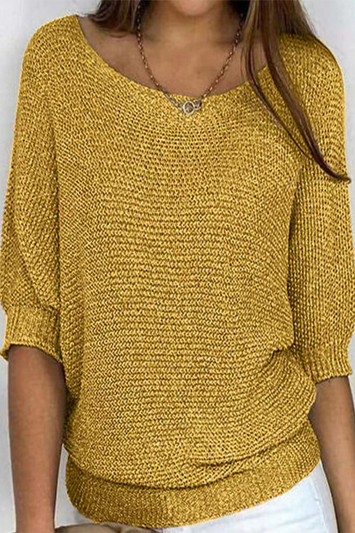 Sweter damski Mira z luźnym krojem i modnymi rękawami nietoperzowymi, idealny na jesień i zimę.
