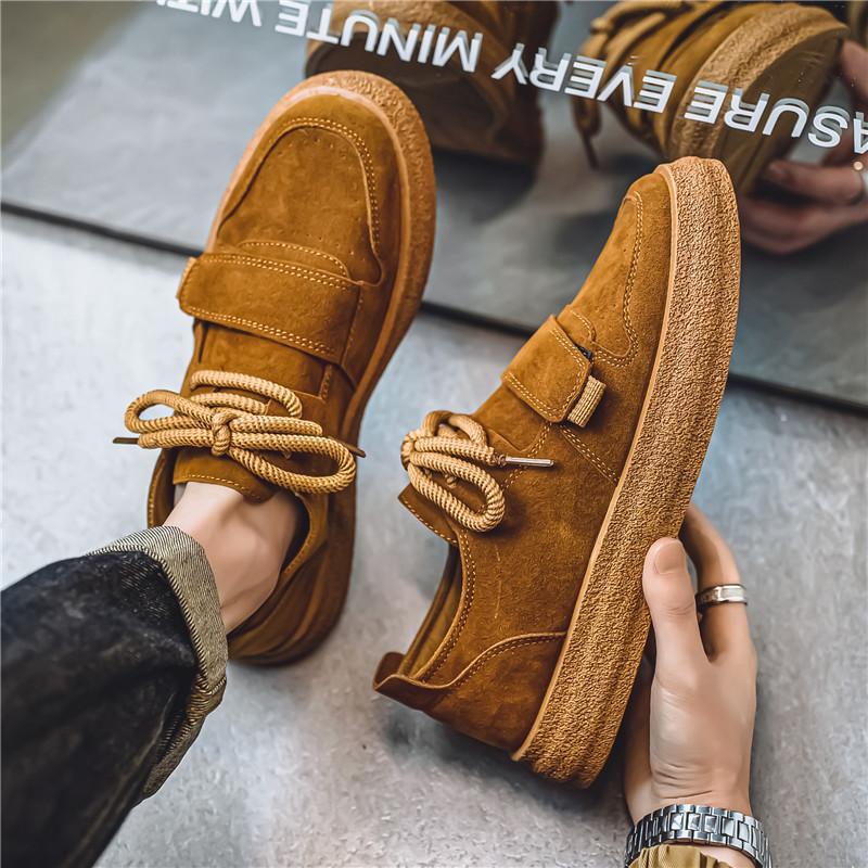 Casualowe damskie sneakersy na platformie, doskonałe na wiosnę i jesień. Stylowe i praktyczne.