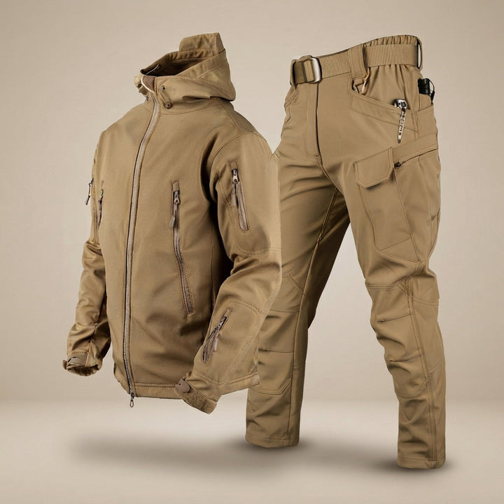 Męski komfortowy zestaw spodni outdoorowych w kolorze khaki, idealny na co dzień i podróże.