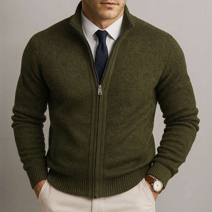 Męski sweter smart casual z wełny merino i bawełny, detale wykończenia. Odzież premium na stylizacje męskie.