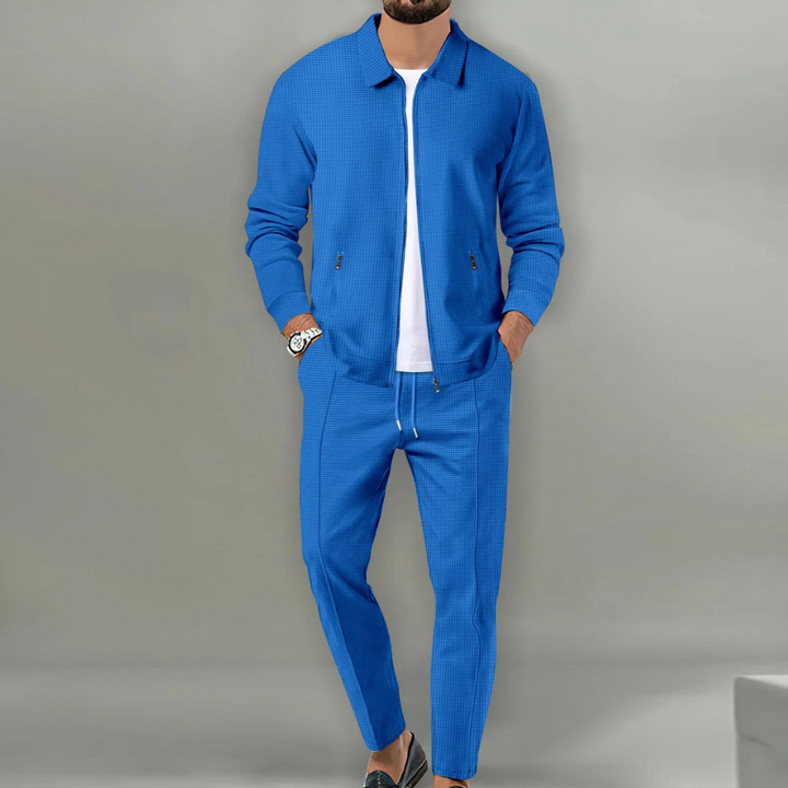 Kompletny męski dres slim fit. Wszechstronny zestaw sportowy i casualowy, zapewniający komfort i styl.