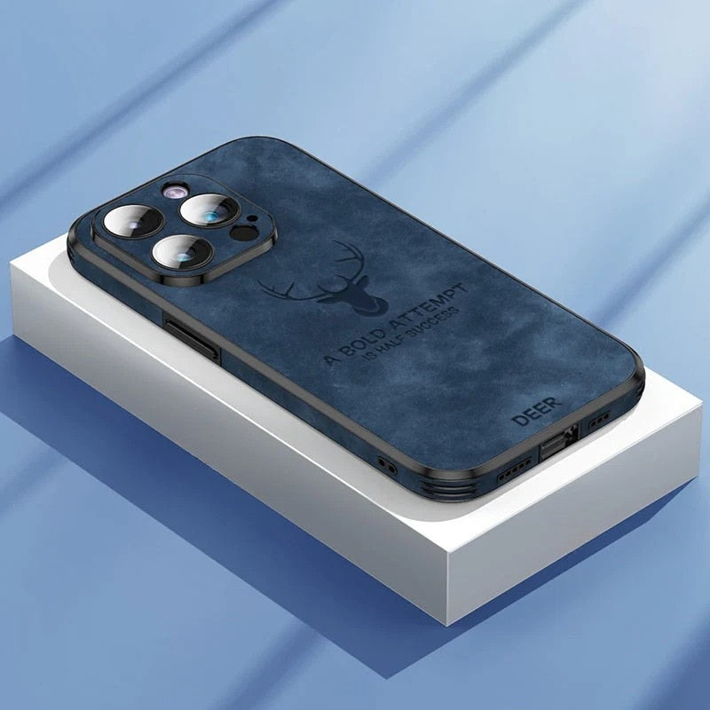 Premium futerał na iPhone'a ze skóry jelenia, luksusowy design, ochrona aparatu.