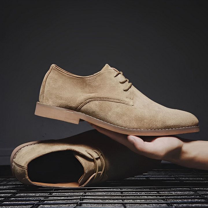 Czarne męskie buty Dwayne, modny styl vintage. Wygodne, eleganckie obuwie męskie z nowoczesnym komfortem.