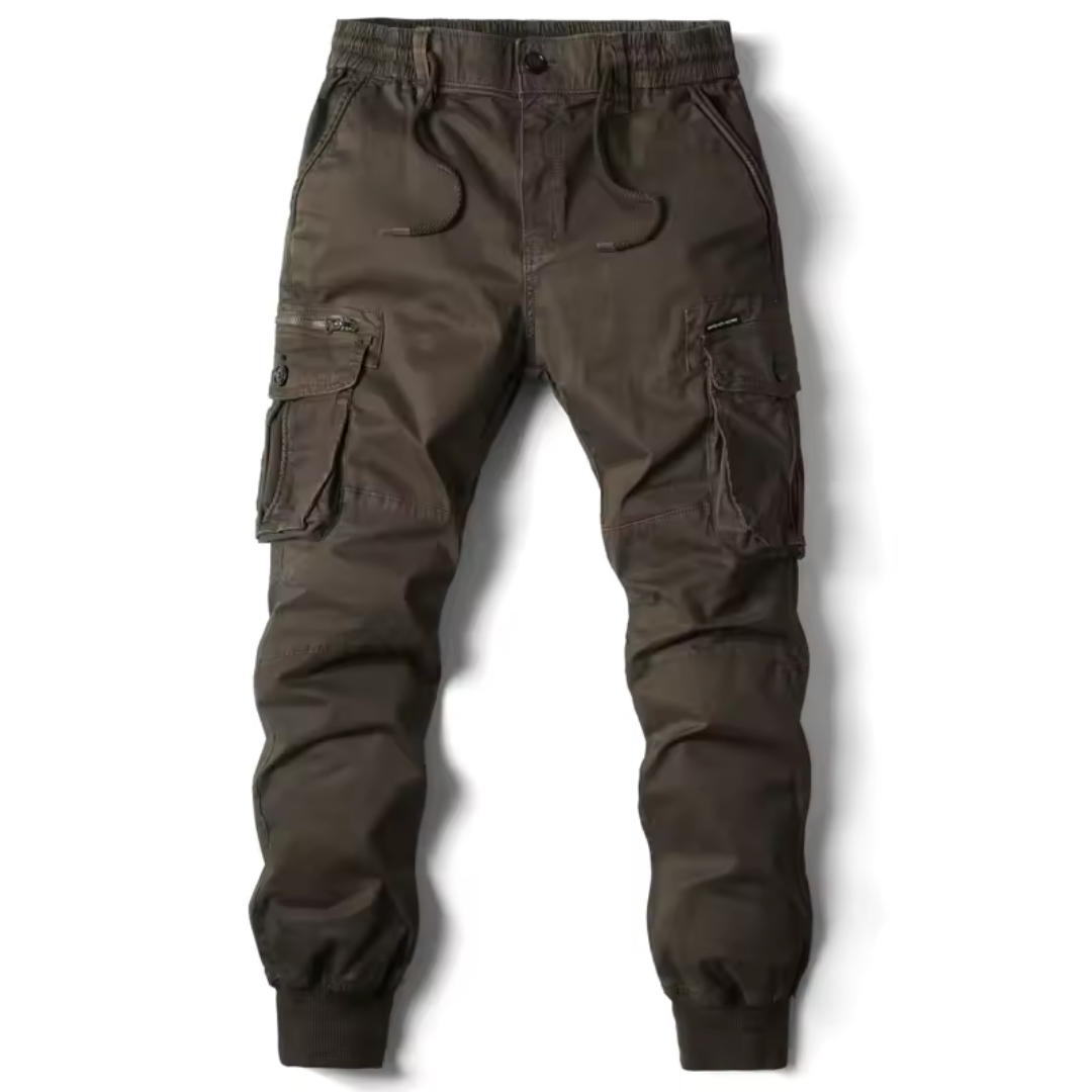 Męskie spodnie cargo w stylu urban outdoor, gwarantujące wygodę i styl w każdej sytuacji.