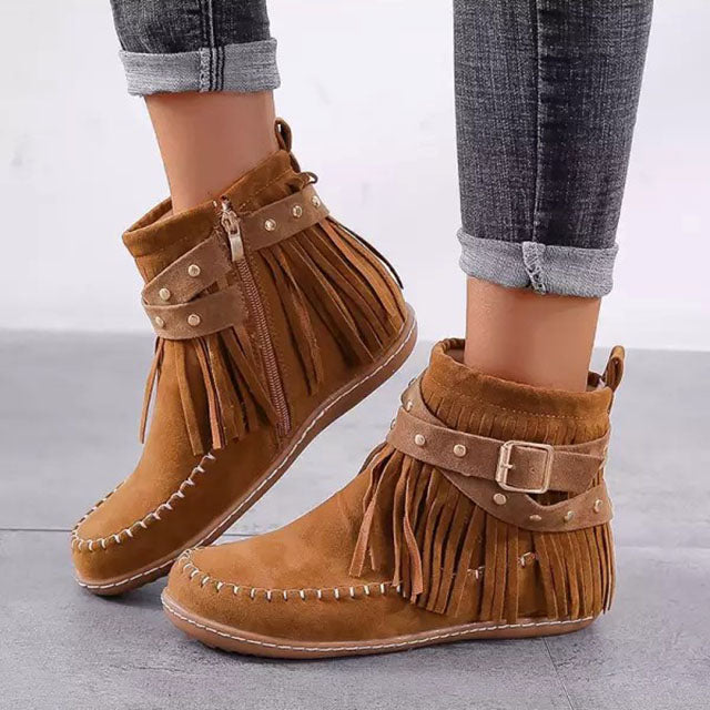 Damskie ciepłe buty zimowe retro z frędzlami, idealne do modnych, komfortowych stylizacji na co dzień.
