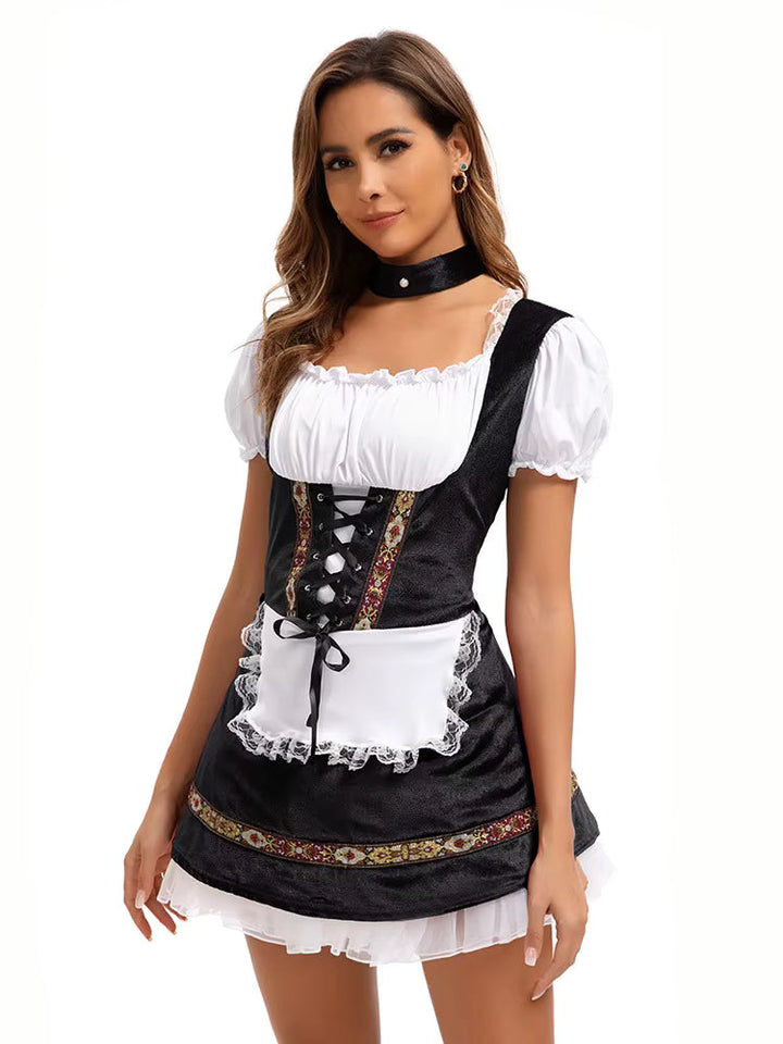 Klasyczna damska sukienka Dirndl z detalicznym gorsetem i bufiastymi rękawami. Must-have na Oktoberfest.