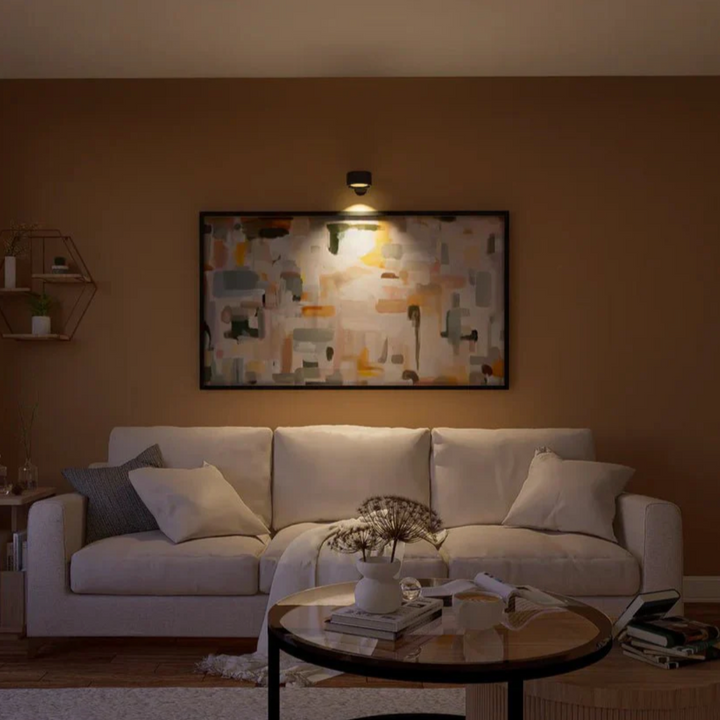 Wszechstronna lampa ścienna OmniGlow, bezprzewodowa, wodoodporna, do każdego pomieszczenia i ogrodu.