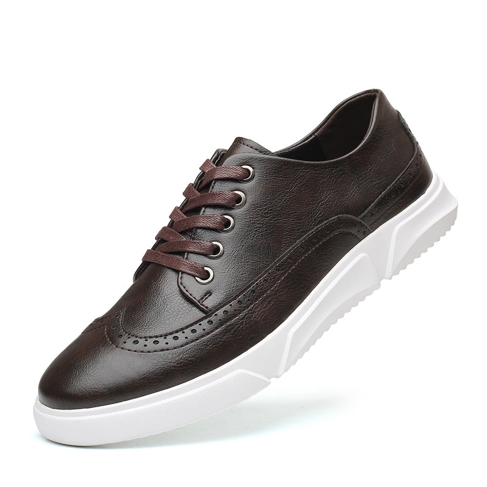 Klasyczne buty męskie. Eleganckie i modne obuwie casualowe. Wygodne buty na co dzień, do pracy i na spotkania.