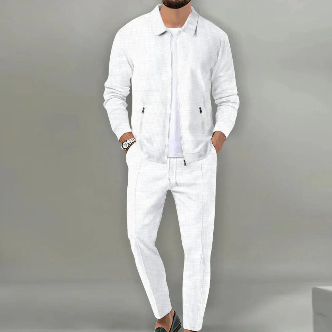 Stylowy garnitur męski slim fit. Doskonały na wesele, spotkanie biznesowe lub inne formalne wyjścia.