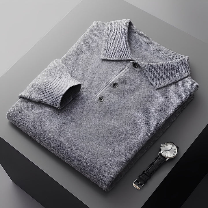Męski sweter polo z długim rękawem, elegancki i casualowy zarazem. Niezbędny element męskiej szafy.