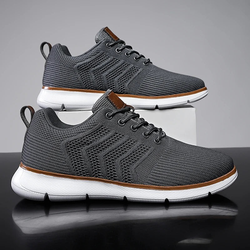 Stylowe męskie sneakersy casualowe, sznurowane, z teksturą i kontrastową podeszwą. Idealne na co dzień.