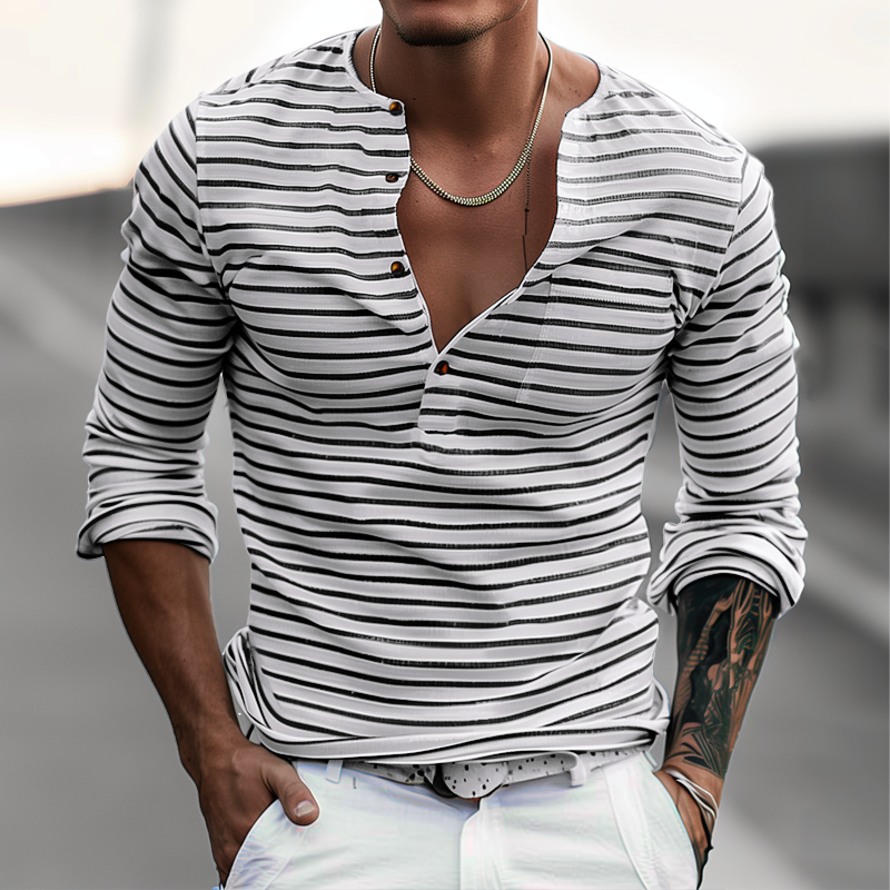 Wygodny męski t-shirt Henley z długim rękawem, w paski, do całorocznej odzieży codziennej.