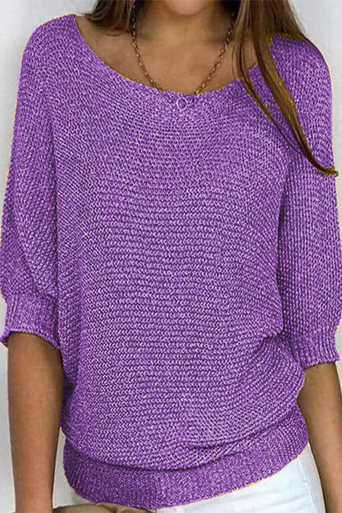 Sweter damski Mira, luźny krój i rękawy nietoperzowe. Wygodna odzież damska do stylizacji casualowych.