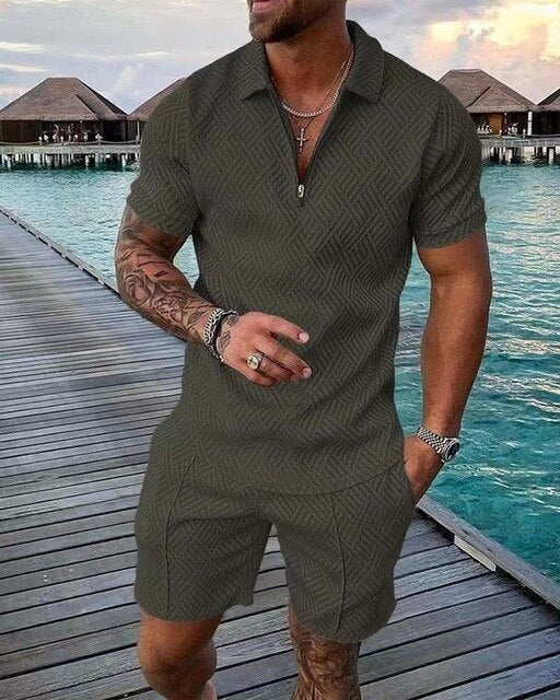 Męskie polo z krótkim rękawem, element letniego zestawu. Casualowy styl, idealny na ciepłe dni i sport.