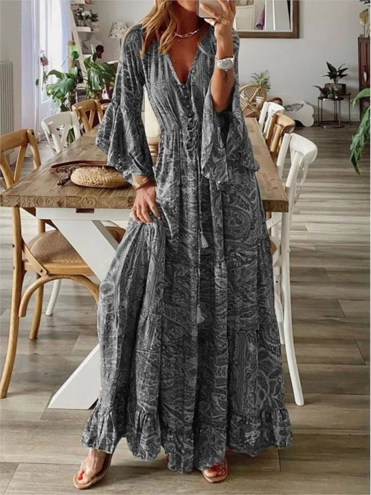 Materiał sukienki maxi boho Amira: detale, faktura. Zwiewna, letnia sukienka damska z luźnym krojem.