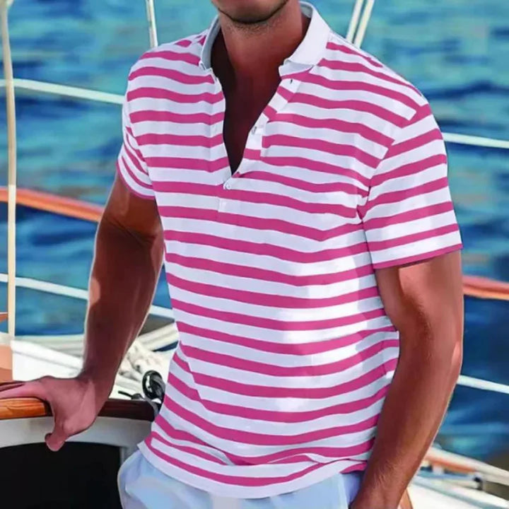 Elegancka męska koszulka polo retro z kontrastowymi paskami, podkreślająca casualowy styl. Must-have dla mężczyzn.