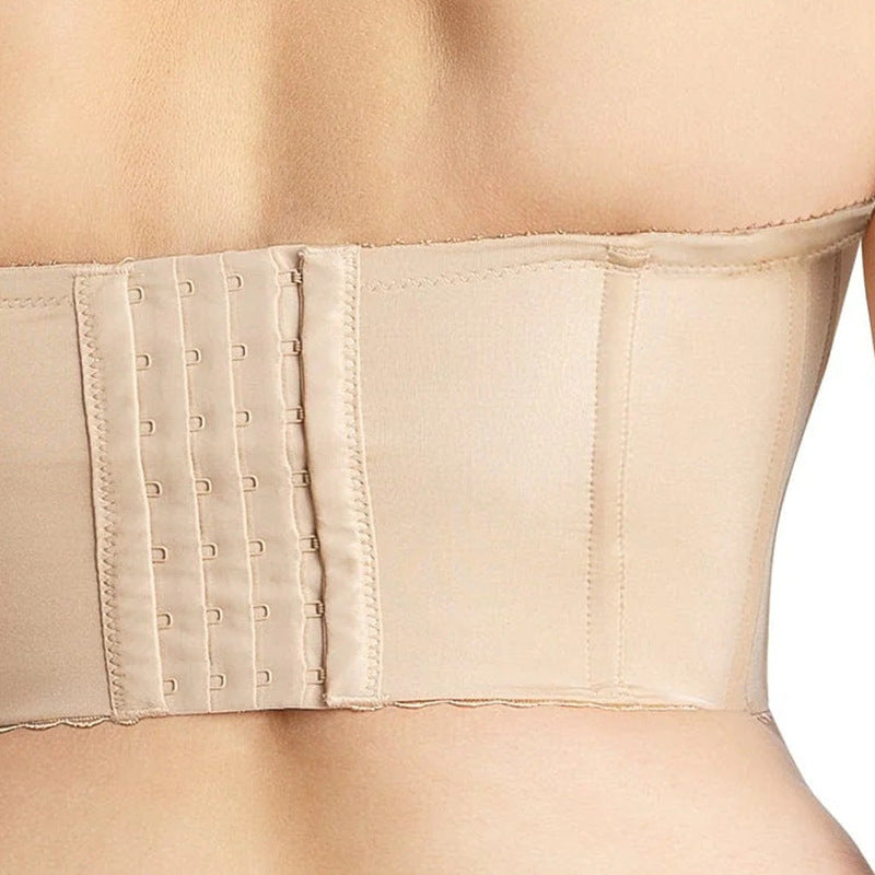 Elegancki biustonosz koronkowy na fiszbinach dla kobiet. Bezszwowa konstrukcja oferuje modne wsparcie i dyskretny komfort.