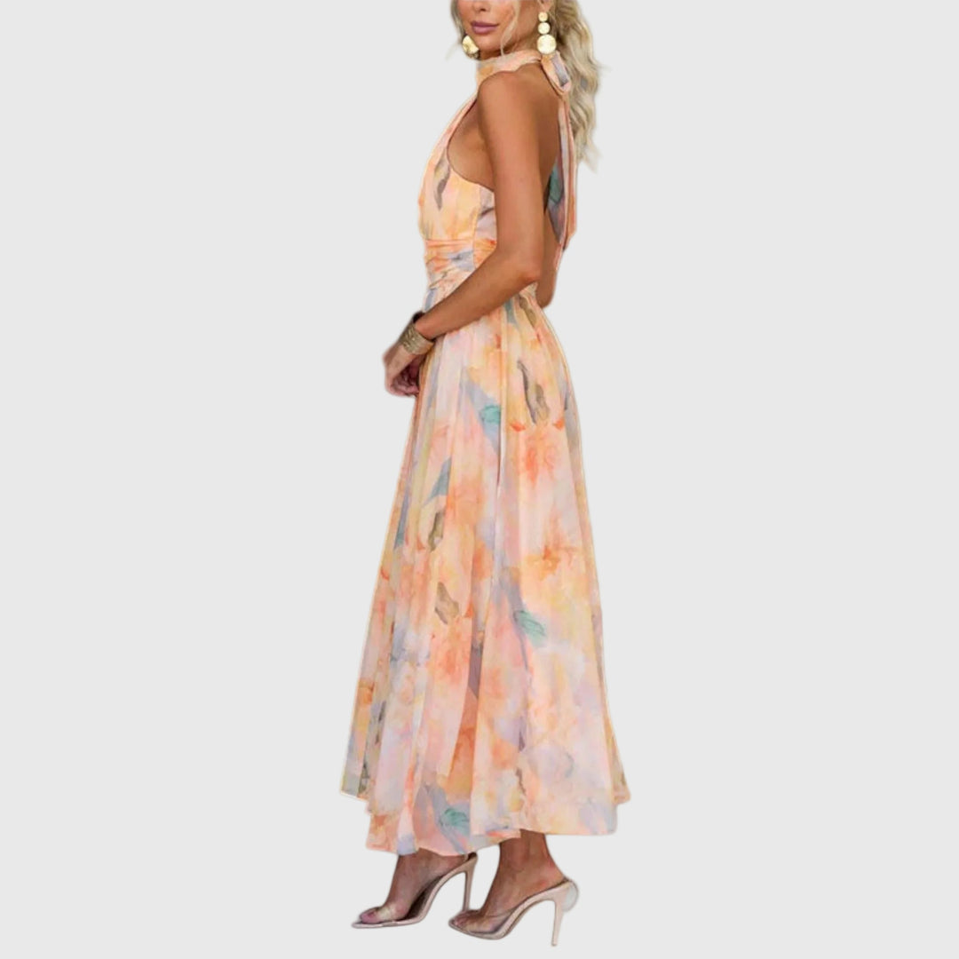 Stylowa sukienka maxi halter z odkrytymi plecami, damska elegancka kreacja na przyjęcie.