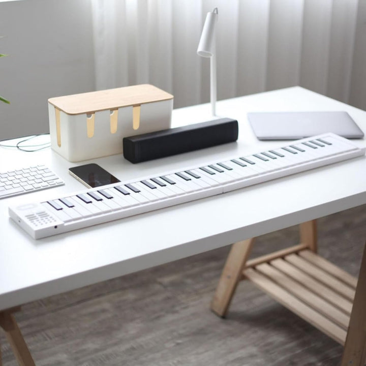 Pianino cyfrowe Meliora z funkcją nagrywania i odtwarzania. Składany instrument dla muzyków.