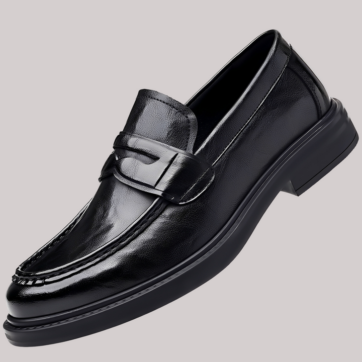 Wygodne mokasyny męskie, eleganckie obuwie wizytowe i codzienne. Stylowe buty męskie na lato.