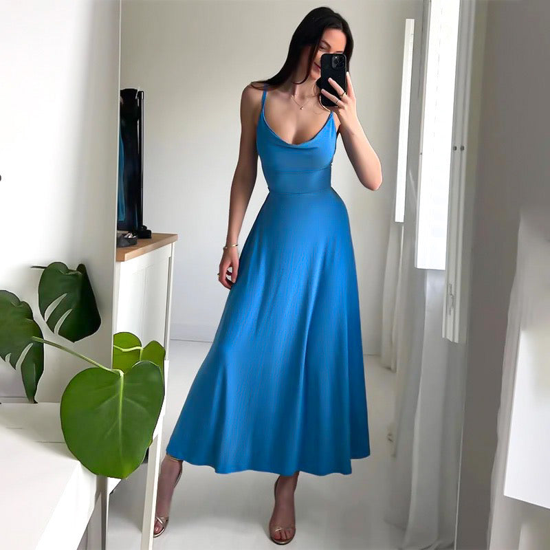 Damska sukienka maxi Anaïs bez ramiączek, elegancka i romantyczna na specjalne okazje.