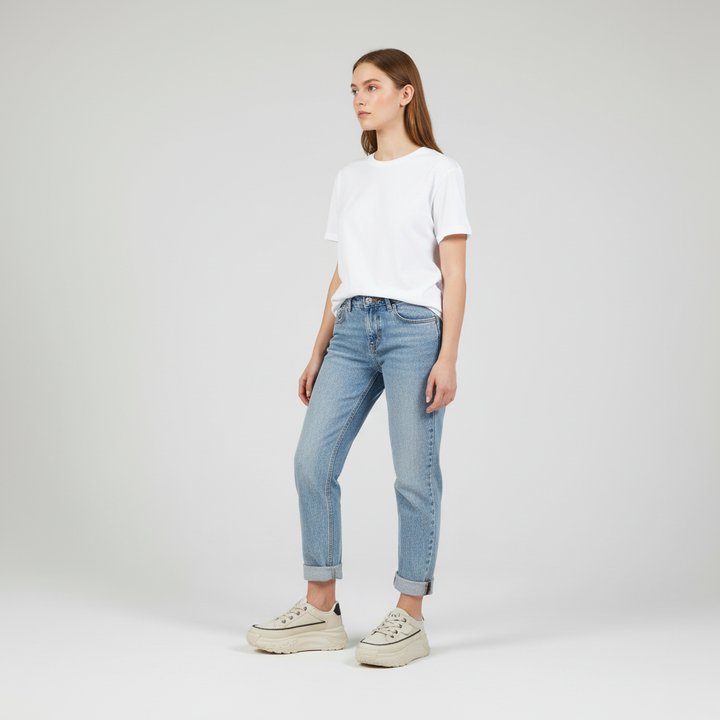 Stylowe damskie sneakersy sportowe Betty z antypoślizgową podeszwą. Komfortowe i ortopedyczne buty na jesień/zimę.