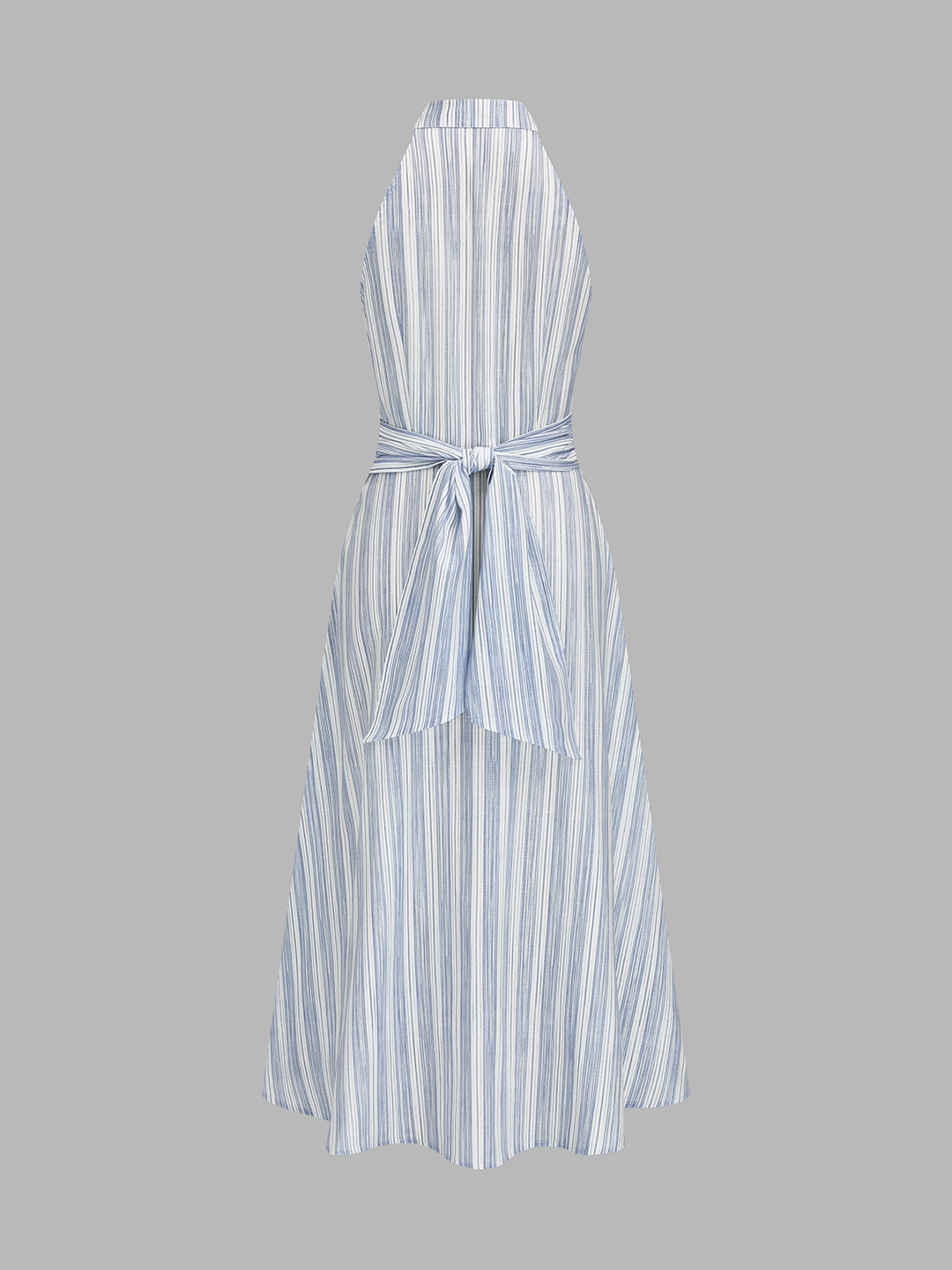 Elegancka damska sukienka maxi z dekoltem halter i modnymi paskami. Stylowa letnia sukienka na każdą okazję.