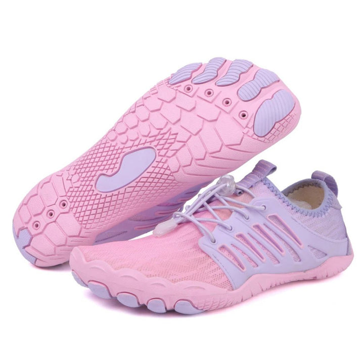 Widok z góry na lekkie buty barefoot unisex, promujące naturalny ruch i całodzienny komfort.