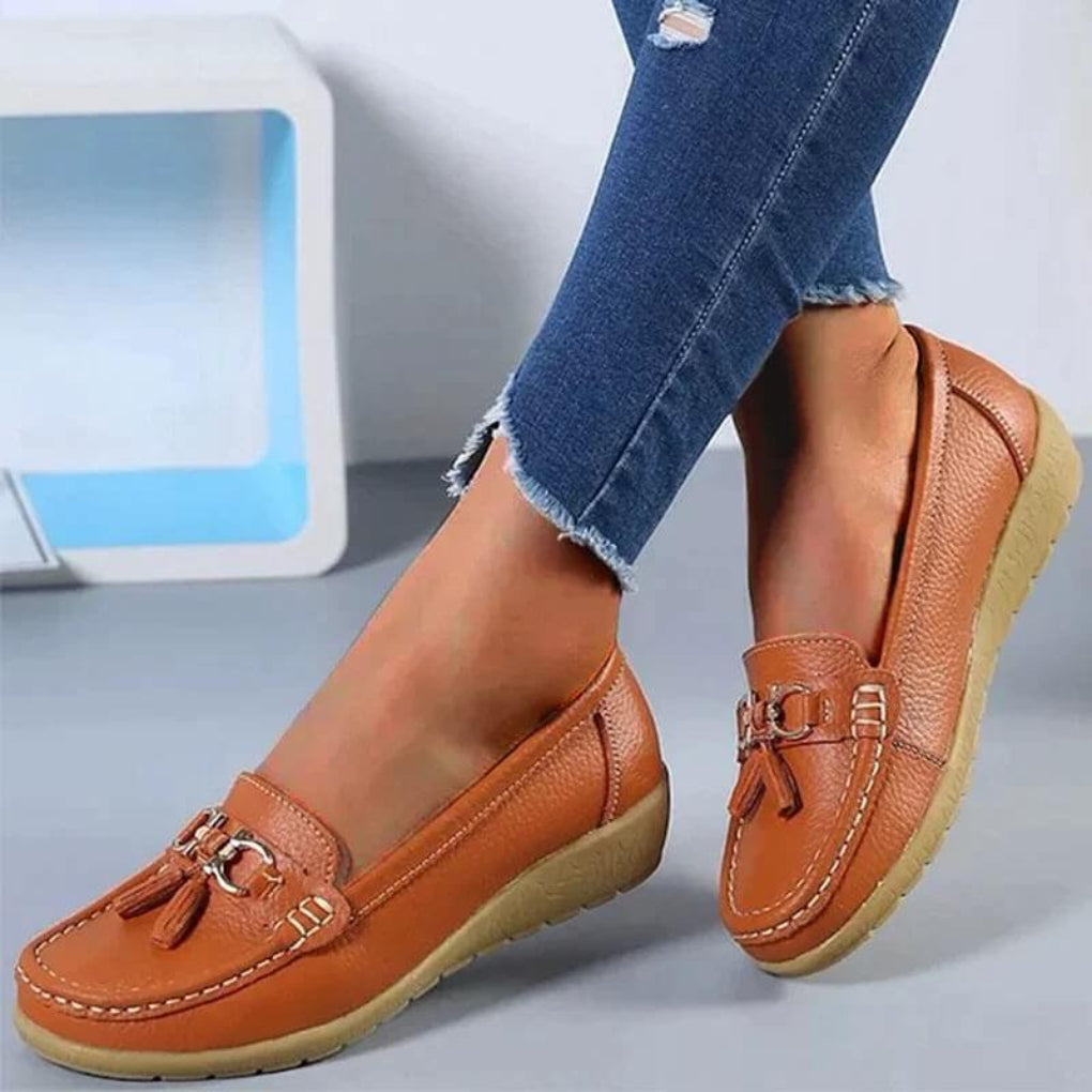 Eleganckie damskie mokasyny skórzane z frędzlami, na koturnie w stylu retro, obuwie wiosenne.