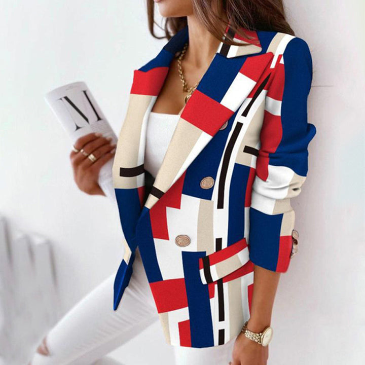 Blazer damski w modną kratkę, elegancki element wiosennej garderoby, casual i biuro.