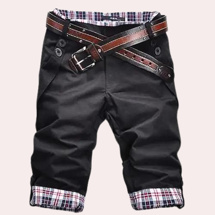 Męskie szorty cargo, idealne na co dzień, zapewniające wygodę i stylowy casualowy look na lato.