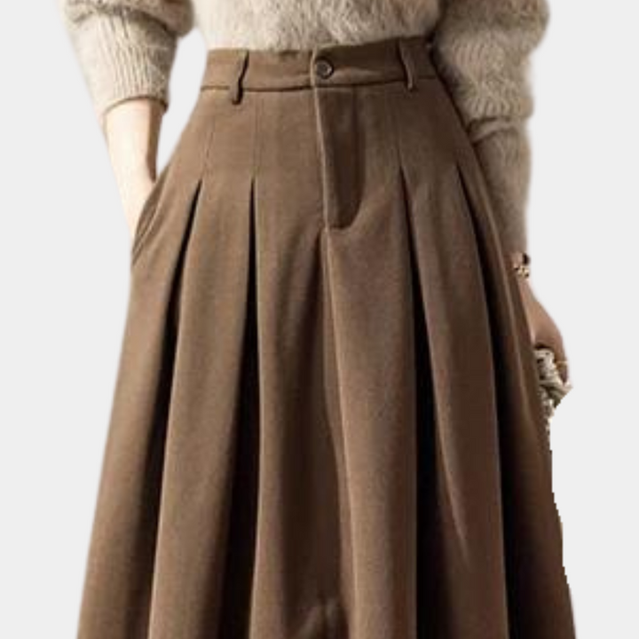 Stylowa spódnica midi damska w czerni. Elegancki krój, idealna do biura i na wyjścia. Komfort noszenia.