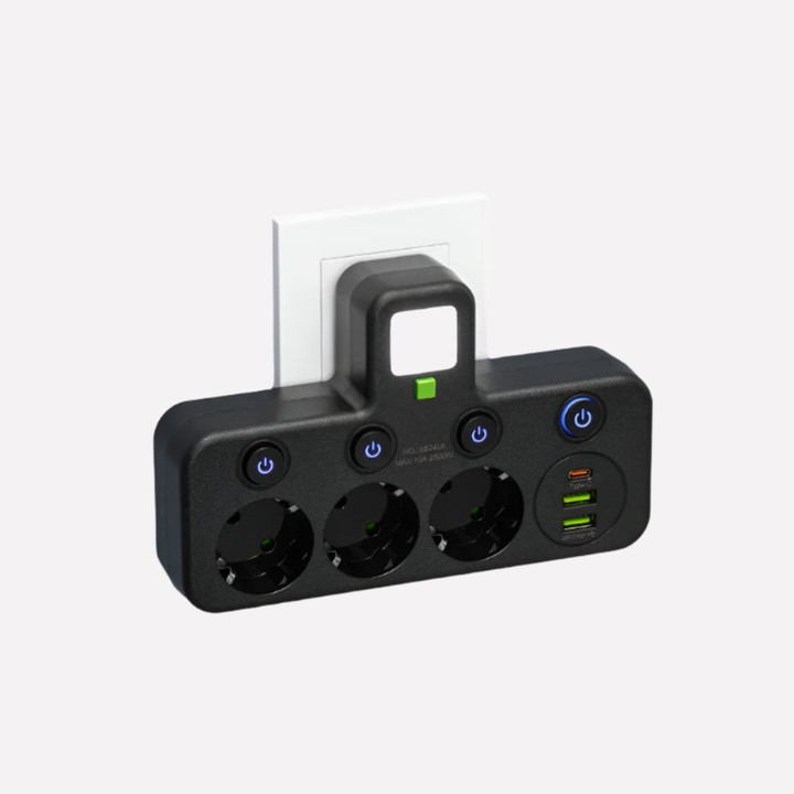 Listwa zasilająca z gniazdkami, portami USB i USB-C. Ładowarka i rozgałęźnik do domowej i biurowej elektroniki.