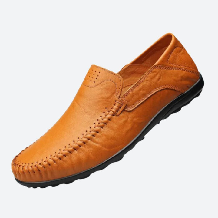 Męskie mokasyny wsuwane, eleganckie i komfortowe obuwie casualowe idealne na wiosnę oraz lato.