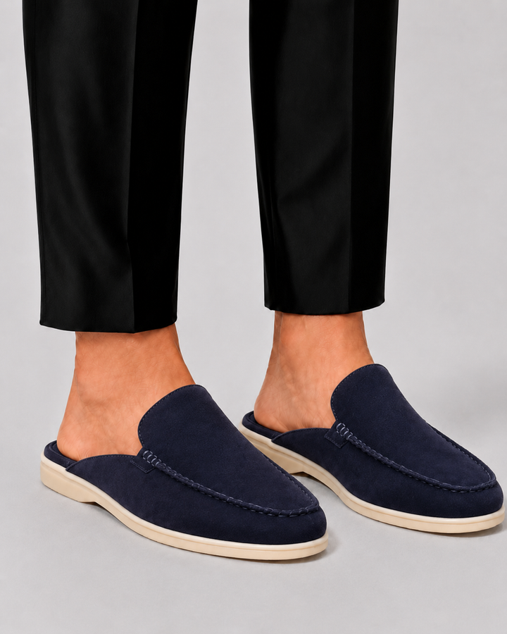 Widok z góry na męskie loafery mule z otwartą piętą. Komfortowe wsuwane buty letnie, eleganckie i modne.
