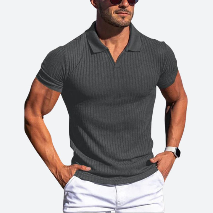 Szare męskie polo slim fit, komfortowa koszulka z krótkim rękawem. Stylowe dopasowanie i wysoka jakość.
