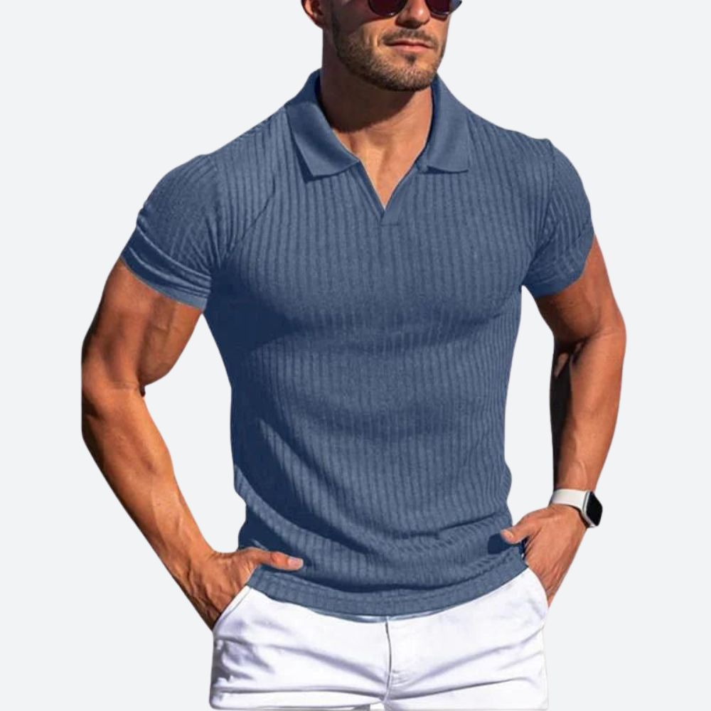 Wygodne męskie polo slim fit w odcieniu niebieskim, koszulka z krótkim rękawem, idealna na casualowe wyjścia.