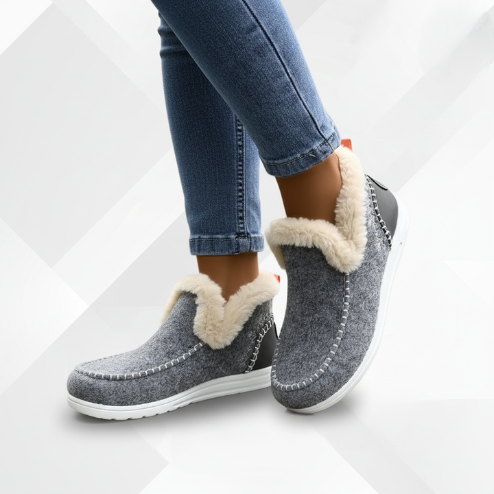 Miękkie, futrzane buty damskie ComfyGlide. Wygodne, ciepłe obuwie domowe na zimę z pluszowym wyściełaniem.