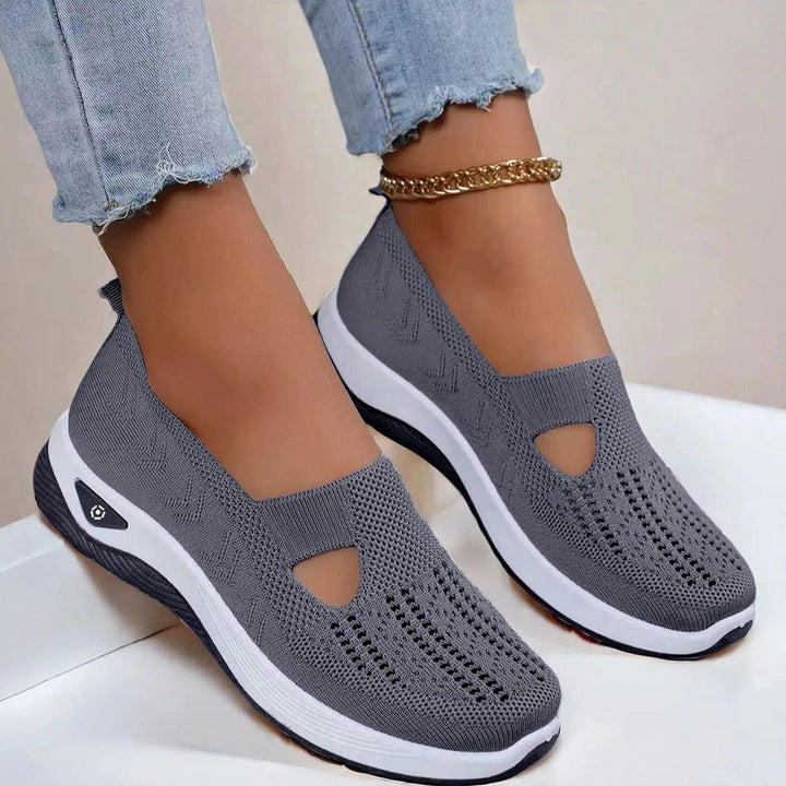Ortopedyczne buty damskie dbające o zdrowie stóp, z oddychającą cholewką i solidnym podparciem łuku.