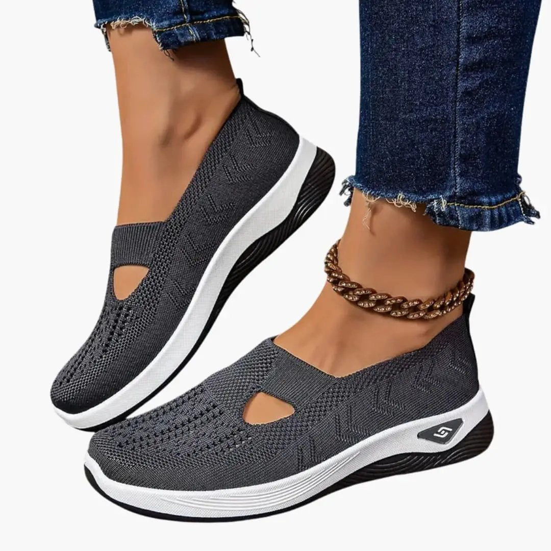 Stylowe damskie buty wsuwane na koturnie, ortopedyczne, z przewiewną cholewką i wsparciem łuku.