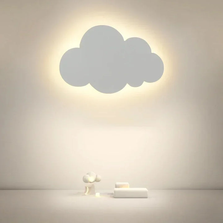 Elegancki kinkiet LED Cloud, ściemnialne oświetlenie dekoracyjne. Nowoczesna lampa ścienna do sypialni.