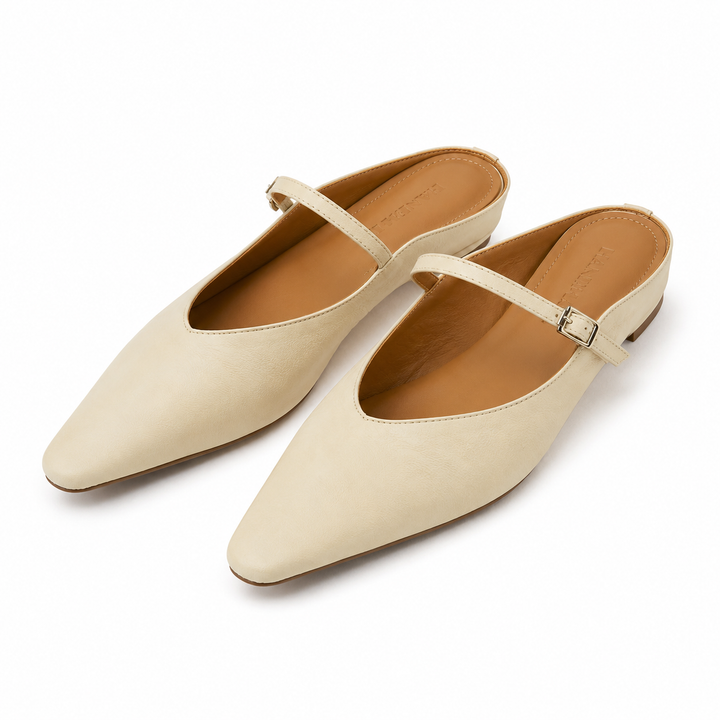 Klasyczne eleganckie buty Mary Jane dla kobiet. Beżowe obuwie z płaską podeszwą, idealne na wiosnę i do biura.