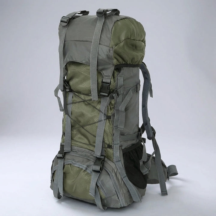 Plecak trekkingowy Pathward 60L, z wieloma kieszeniami, duży i funkcjonalny.