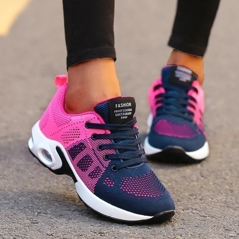 Lekkie, wygodne damskie sneakersy sportowe do codziennego użytku. Idealne na lato i spacery.